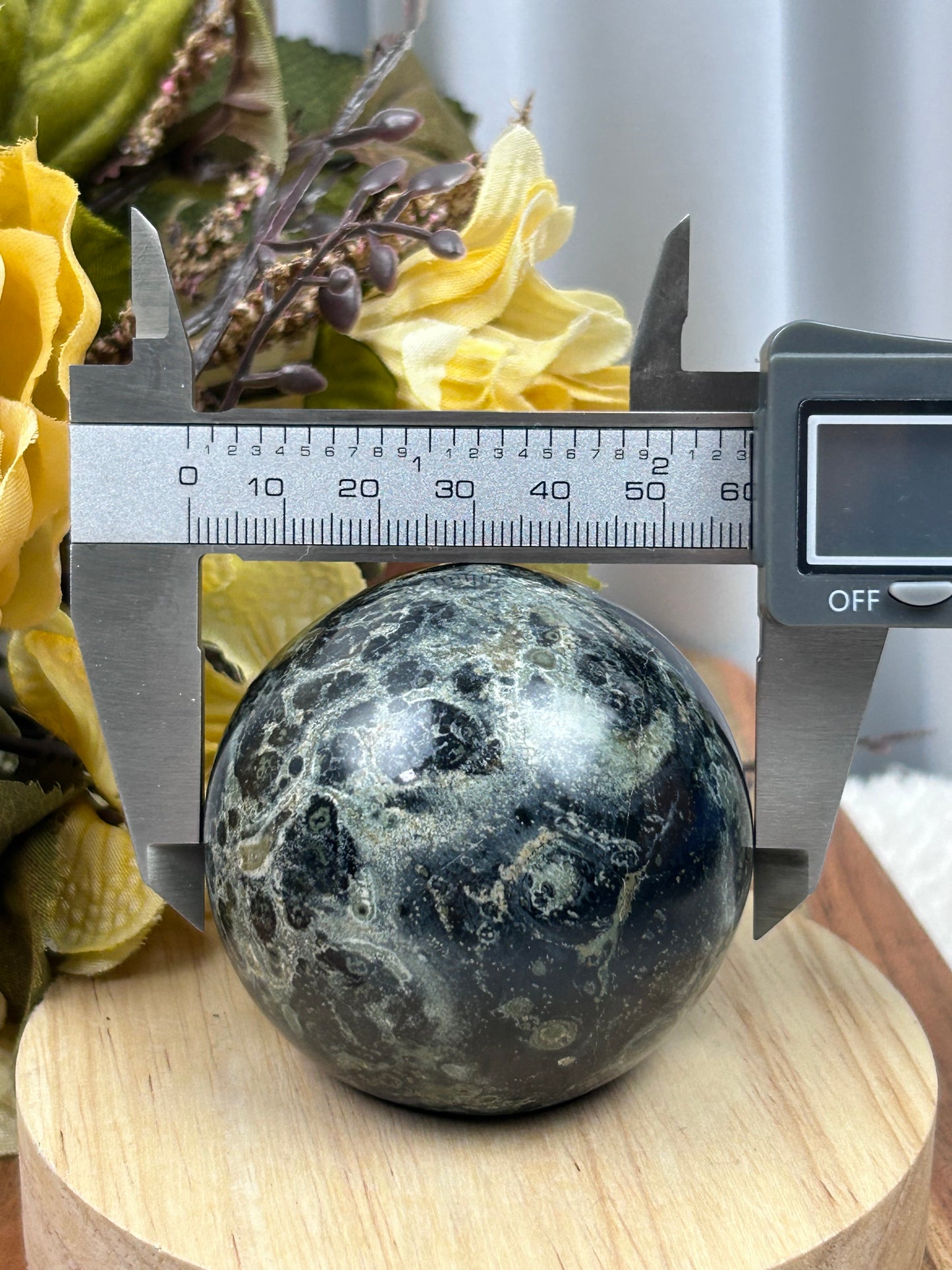 Kambaba Jasper Sphere