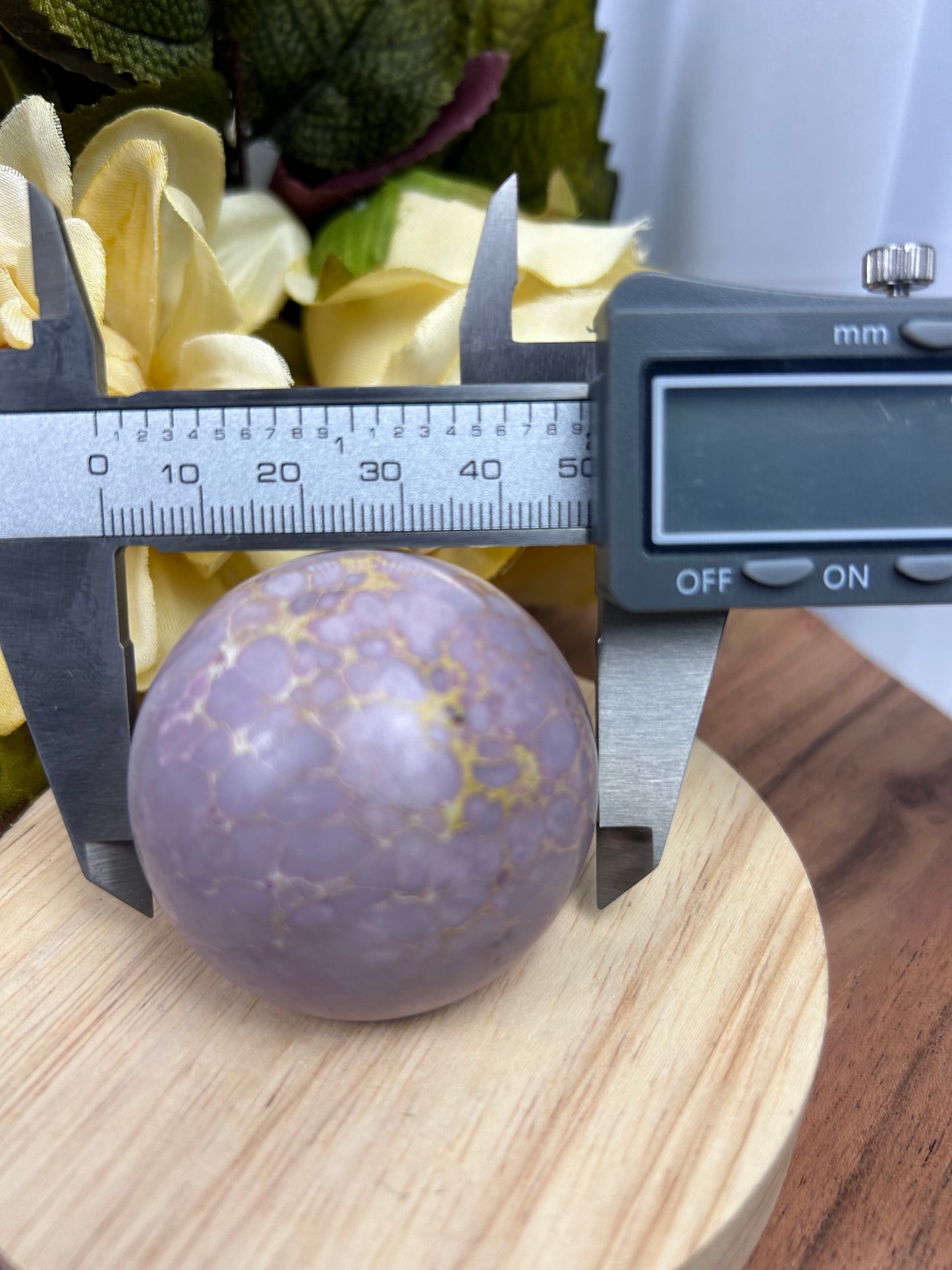Phosphosiderite Sphere