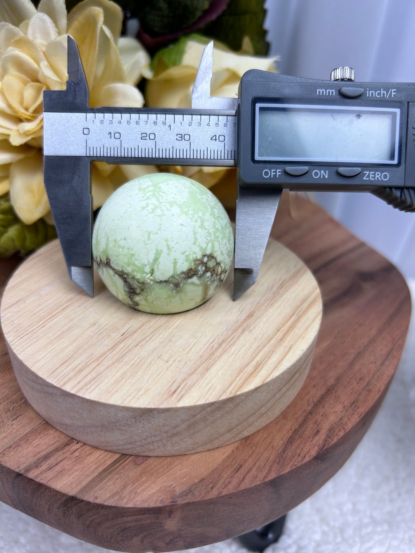 Citron Magnesite Sphere