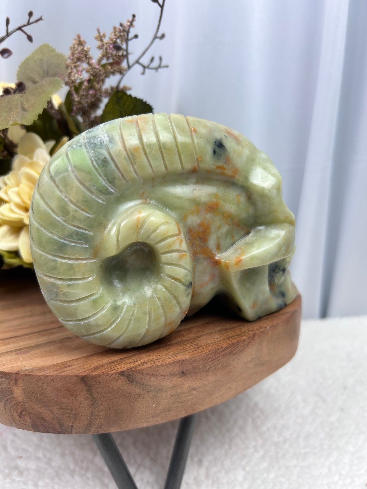 Green Onyx Horned Skull