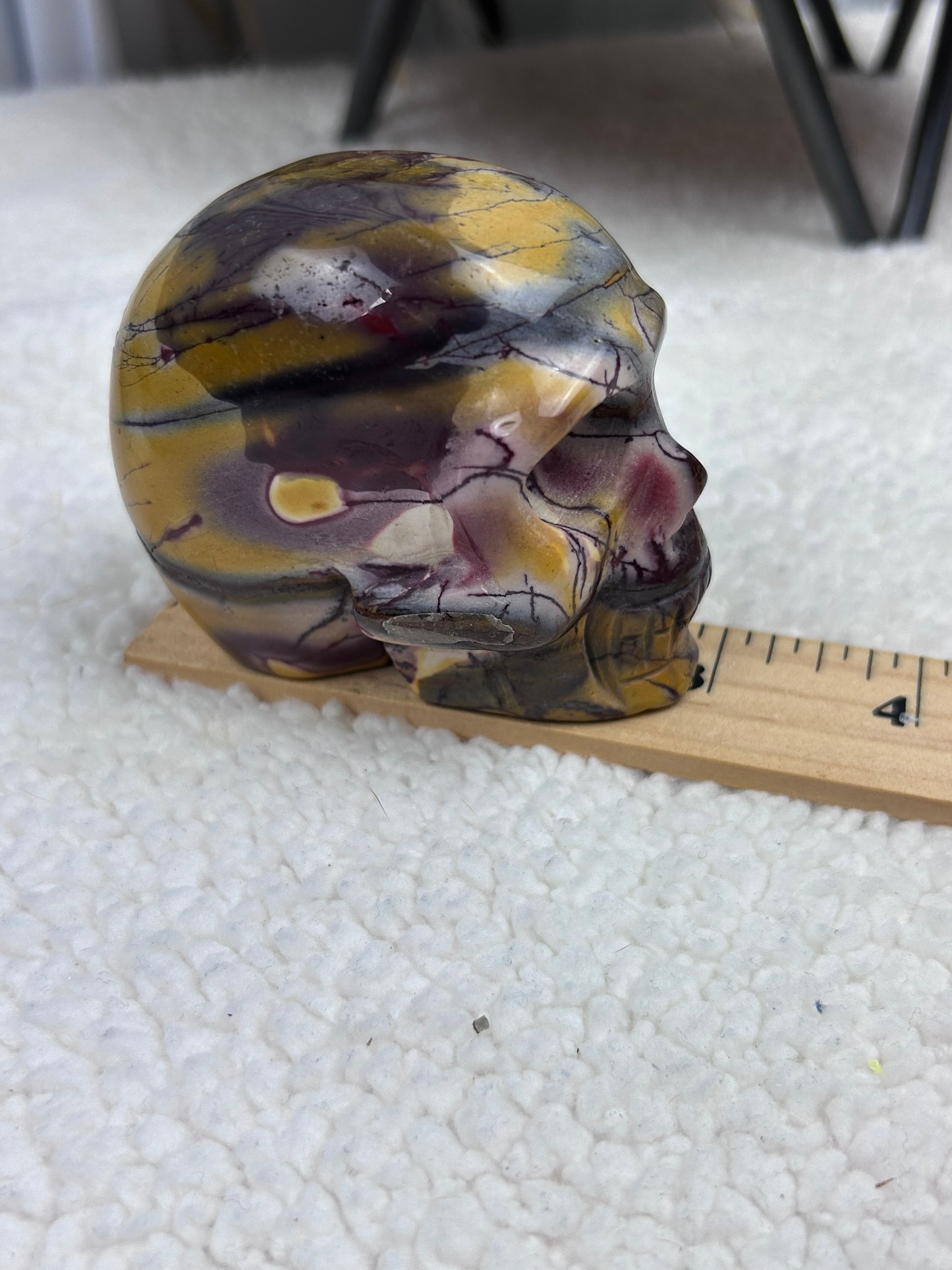 Mookaite Skull