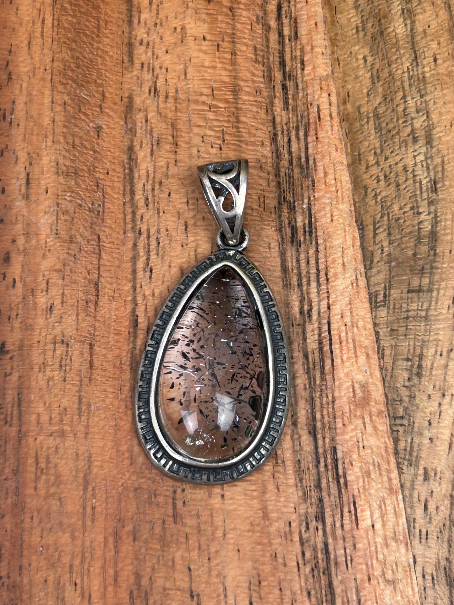 Super 7 Pendant
