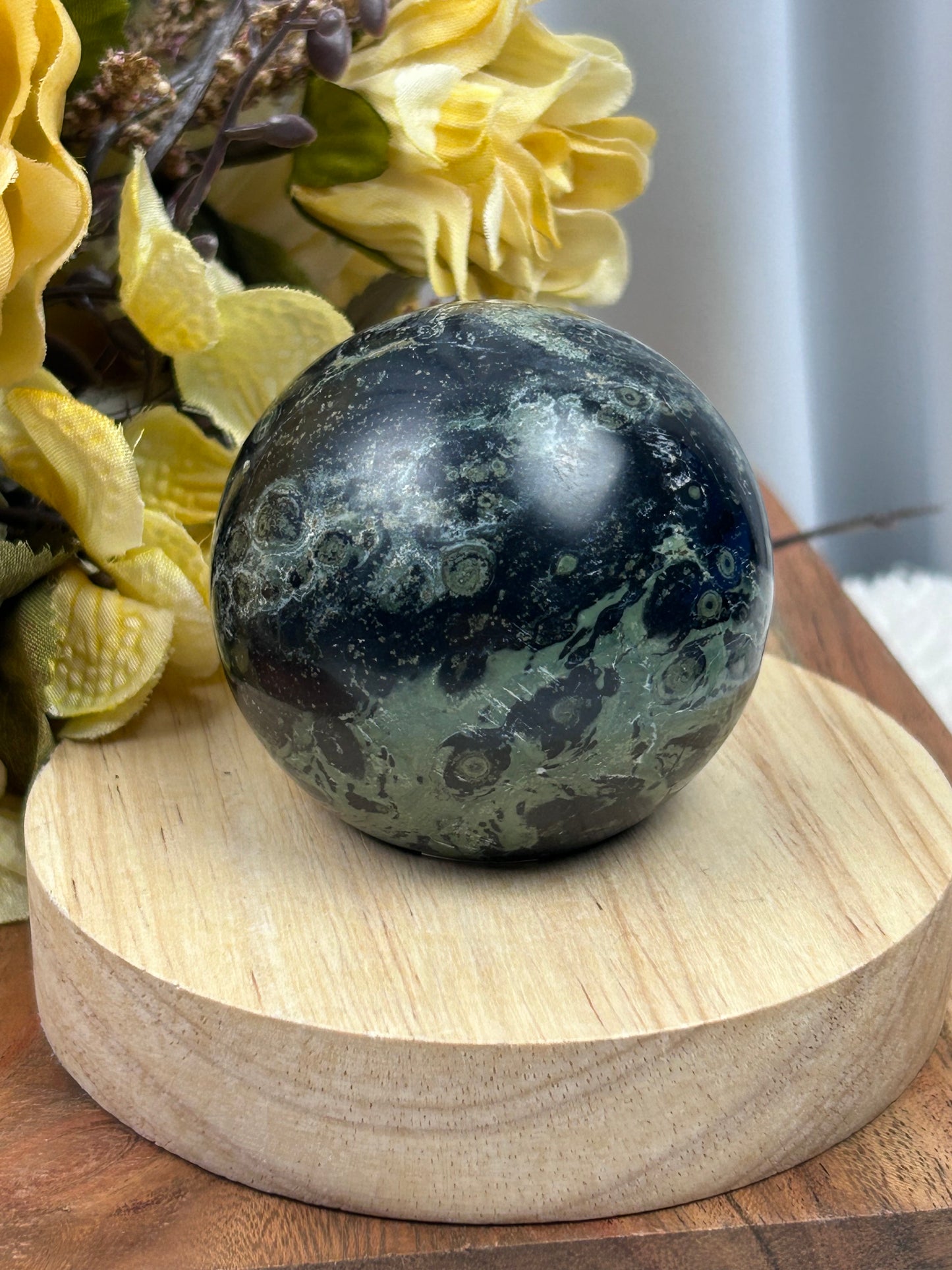 Kambaba Jasper Sphere