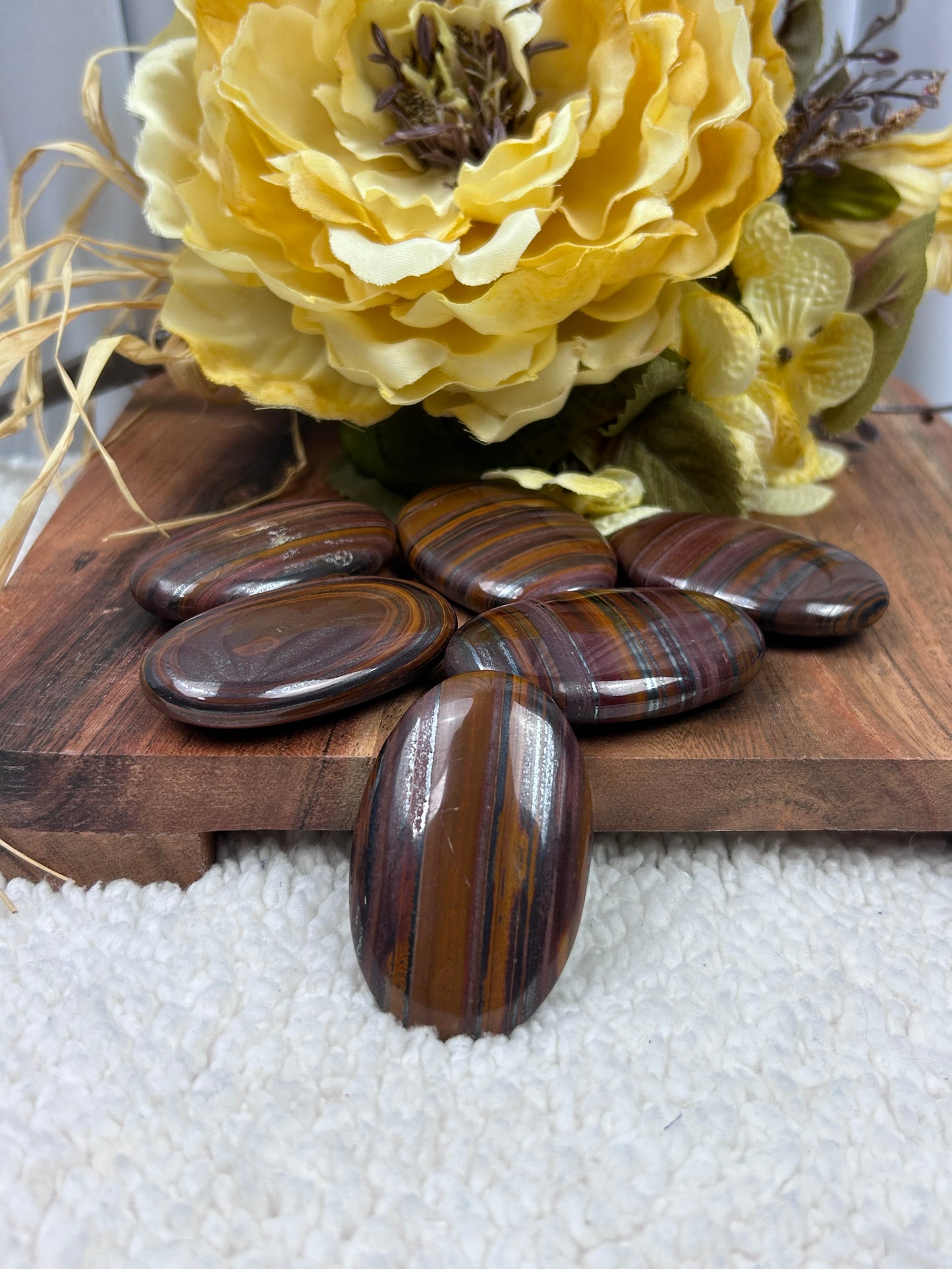 One (1) Tiger Iron Palm Stone - Intuitively chosen