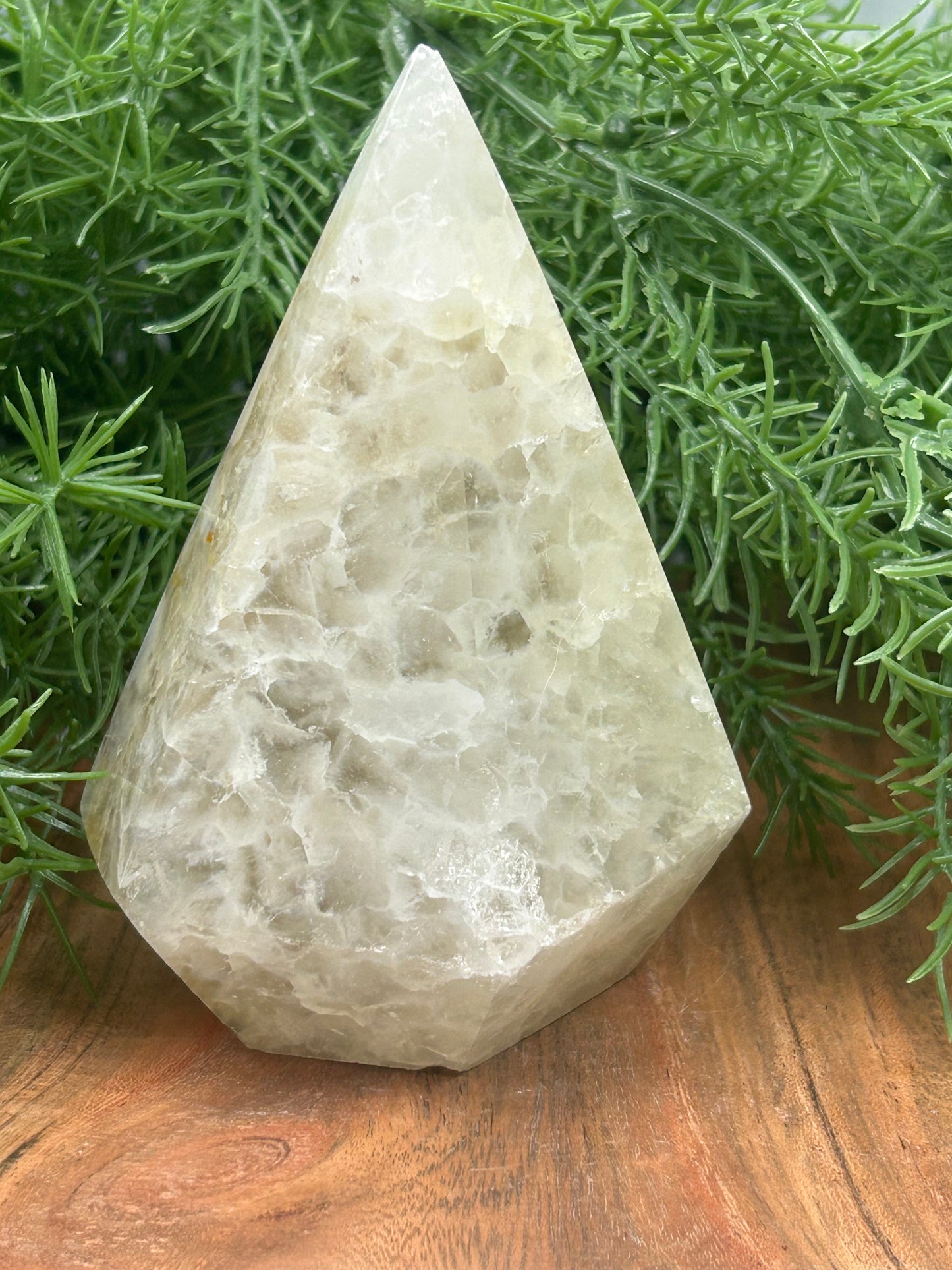 Sugar Druzy Agate Diamond