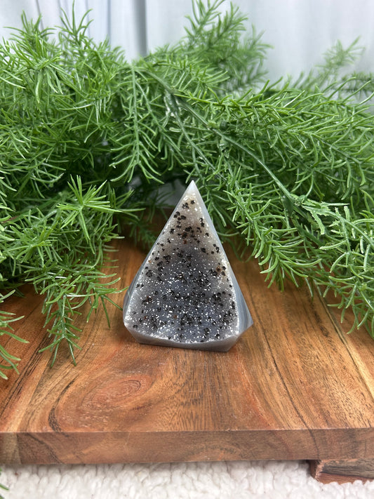 Sugar Druzy Agate Diamond