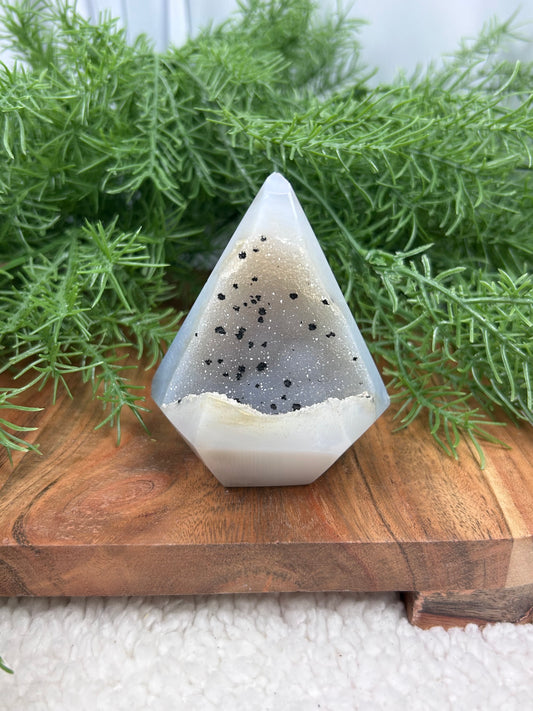 Sugar Druzy Agate Diamond with Dendrites