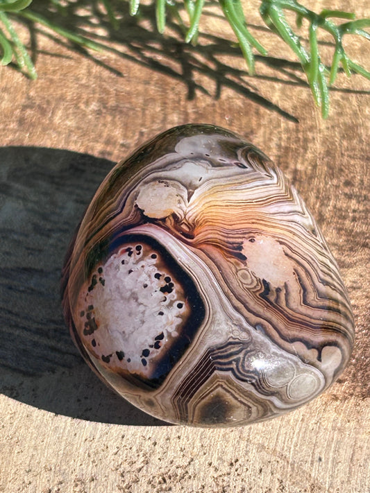 Madagascar Banded Agate B8