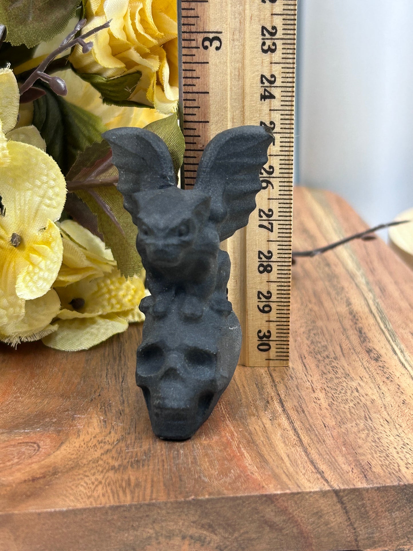 Black Obsidian Skull w/ Gargoyle